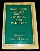 Handbook of the Birds of India and Pakistan, tog...